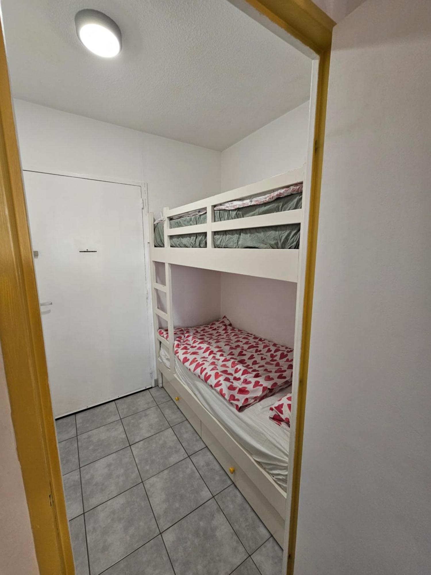 Studio Sanary-Sur-Mer Proche Gare Luaran gambar